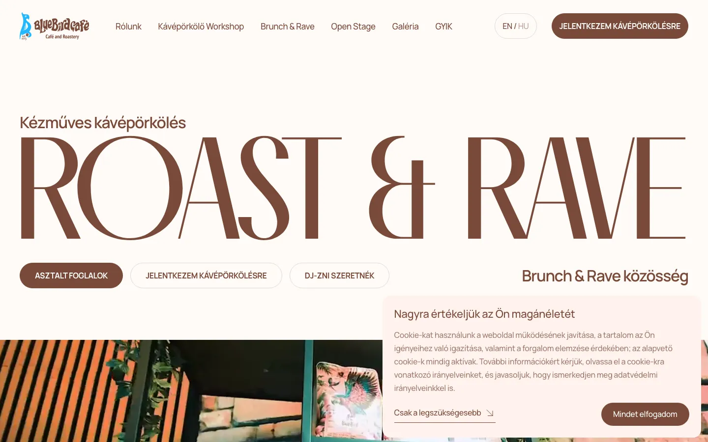 BlueBird Cafe homepage in Hungarian